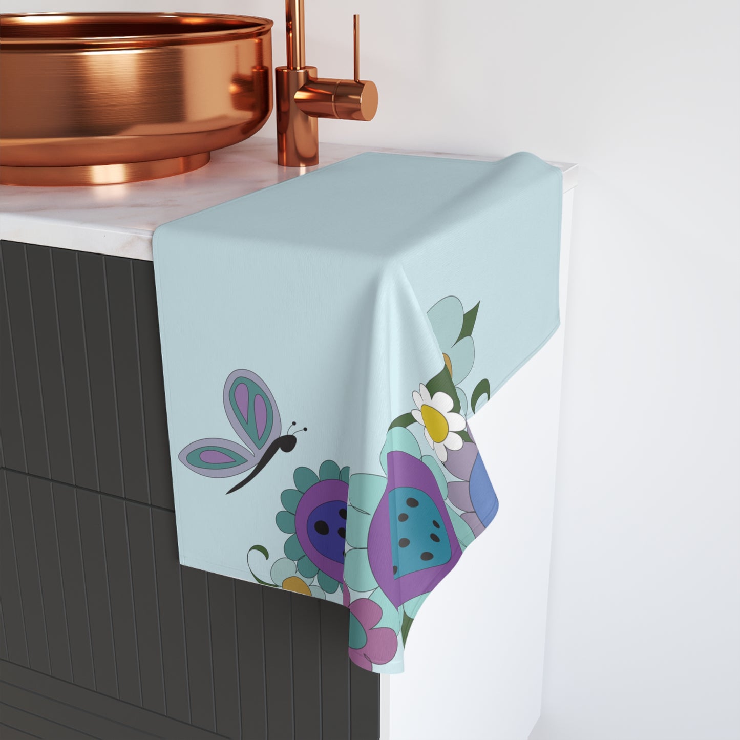 Flora & Fawna Hand Towel